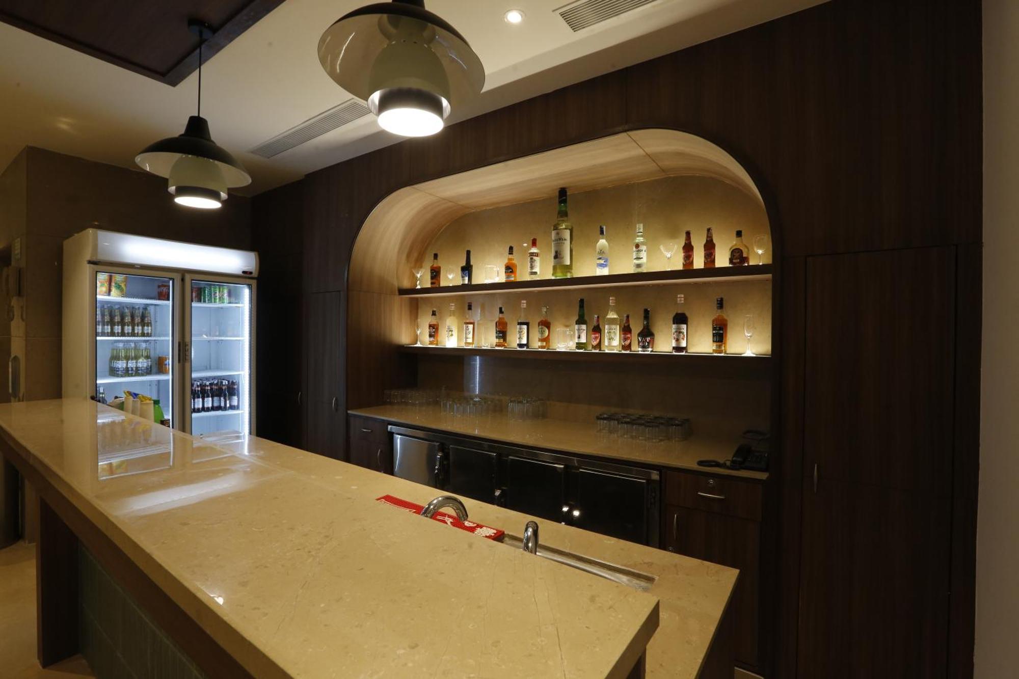 Tulip Inn Zirakpur Exterior photo
